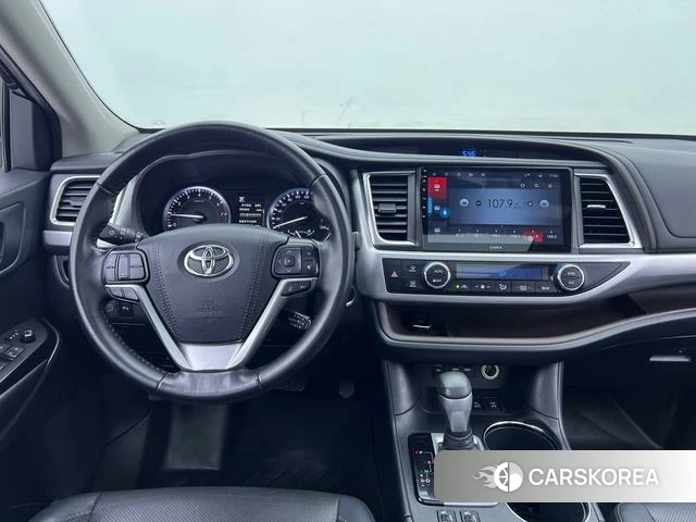 Toyota Highlander id 4335952 из Китая 17