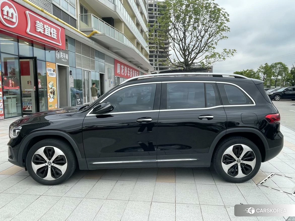 Mercedes-Benz GLB 2021 Черный из Китая, фото 3