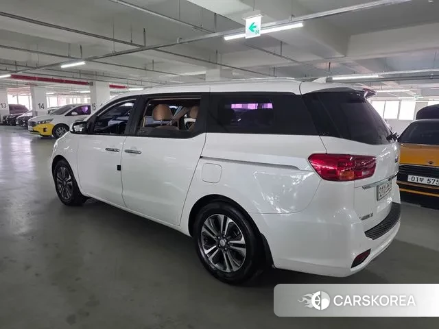 Kia The New Carnival id 3709246 из Кореи 10