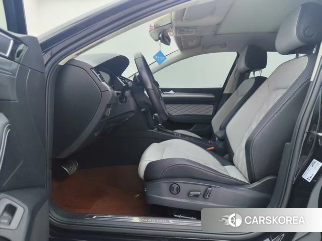 Volkswagen Magotan id 4275751 из Китая 16