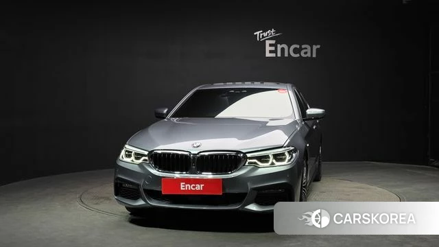 BMW 5 Series (G30) id 3860910 из Кореи 13