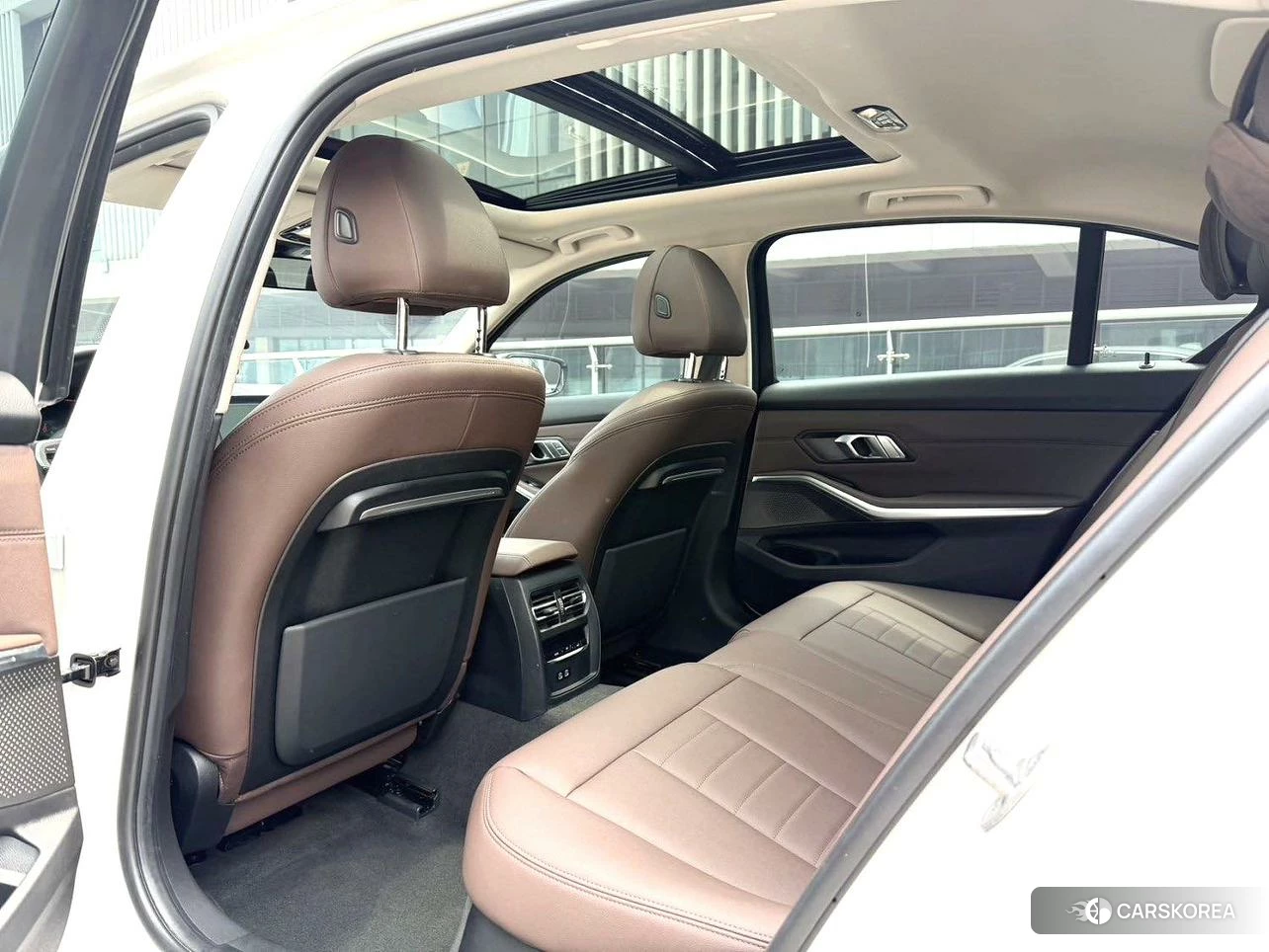BMW 3 series id 4492906 из Китая 8