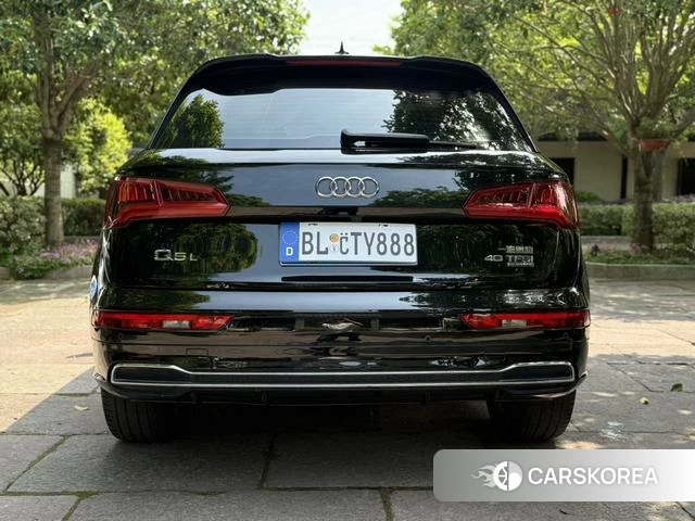 Audi Q5L id 4307740 из Китая 8