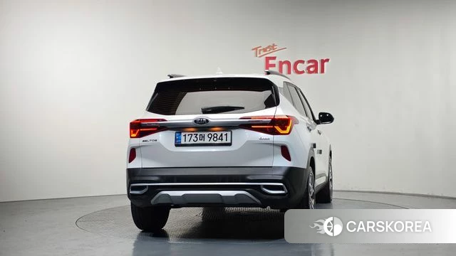 Kia Seltos id 4293923 из Кореи 23