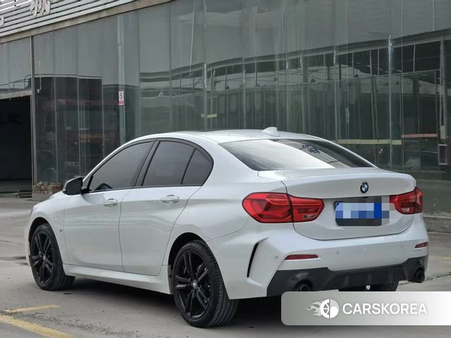BMW 1 series 2023 Белый из Китая, фото 3