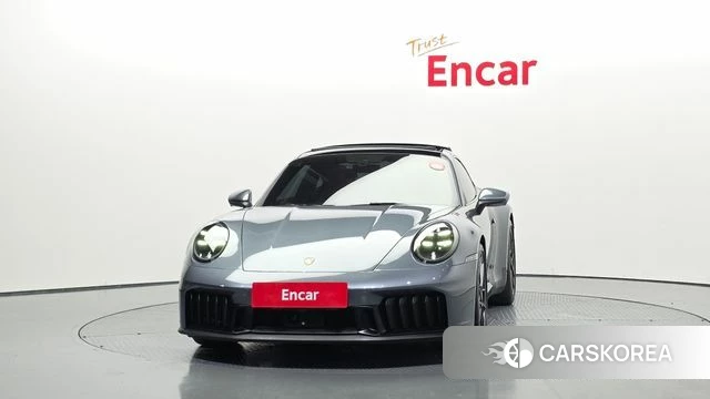 Porsche 911(992) id 4479936 из Кореи 23