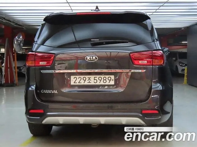 Kia The New Carnival id 2945622 из Кореи 13