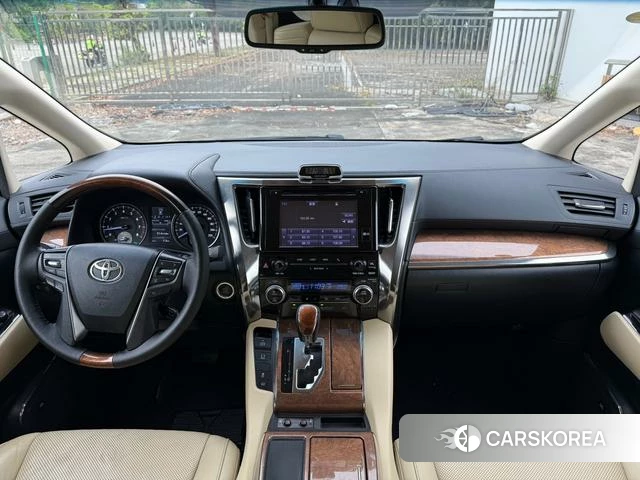 Toyota Elfa 2018 Белый из Китая, фото 5