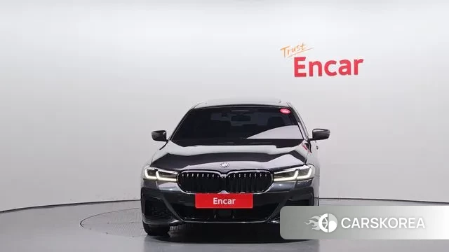 BMW 5 Series (G30) id 3459153 из Кореи 13