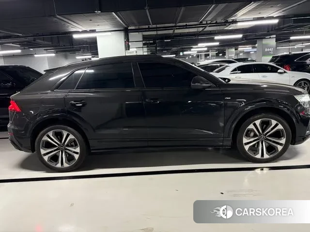 Audi Q8 (4M) 2023 Черный из Кореи, фото 6
