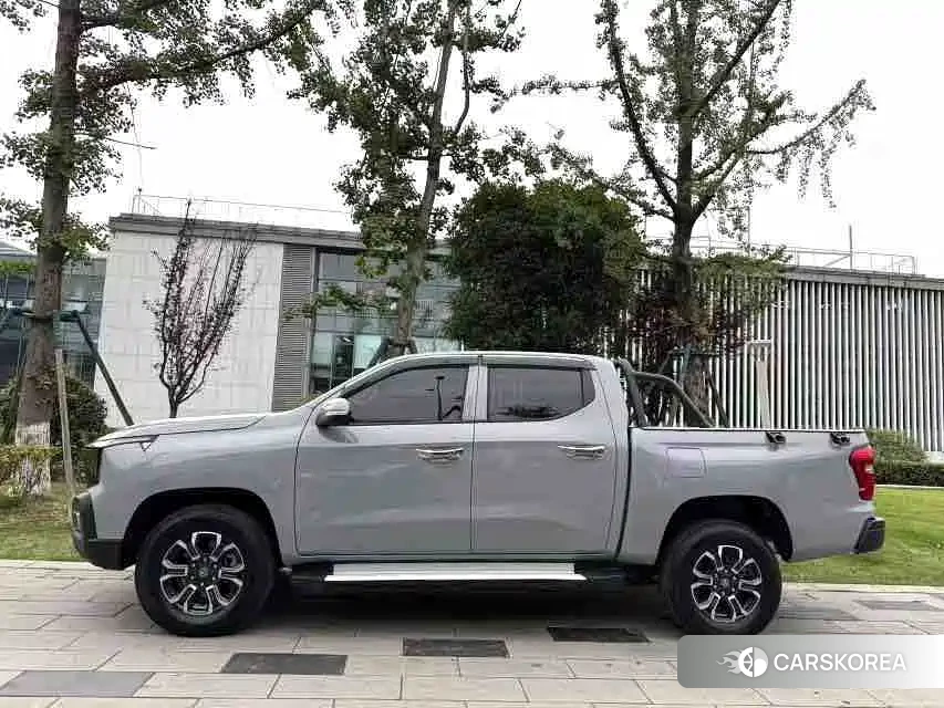 Chang'an Changan Hunter 2023 Белый из Китая, фото 3