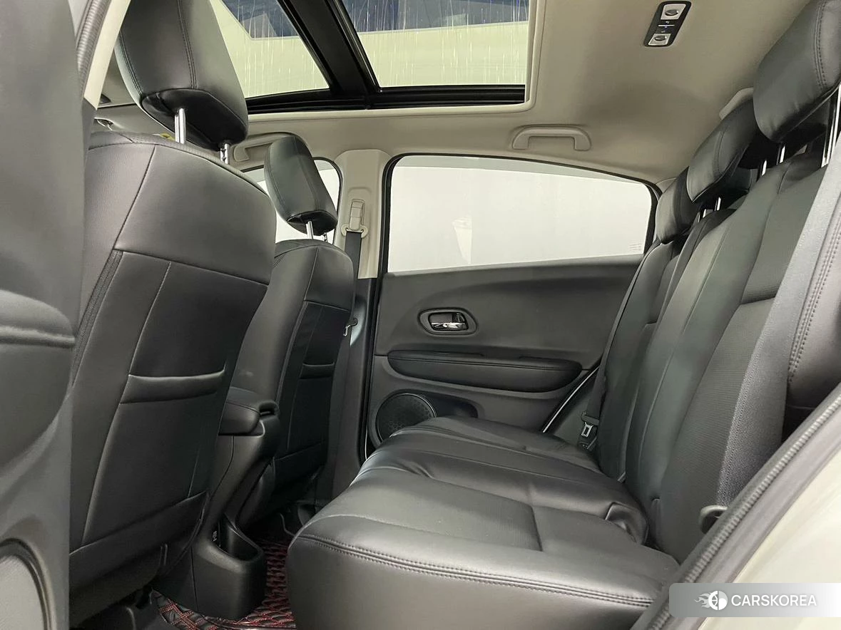 Honda Vezel id 4498961 из Китая 11
