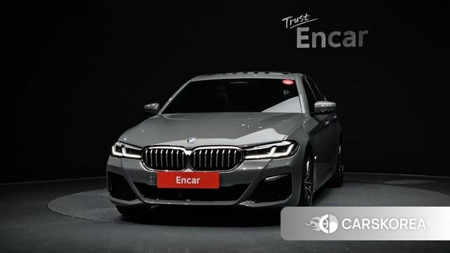 BMW 5 Series (G30) id 3852141 из Кореи 13