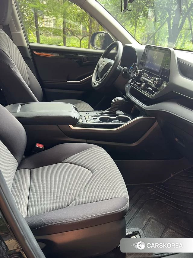 Toyota Highlander 2023 Черный из Китая, фото 6