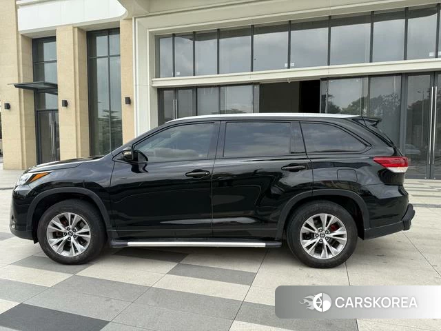 Toyota Highlander id 4220674 из Китая 23