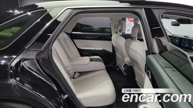 Hyundai Grandeur (GN7) id 2607887 из Кореи 13