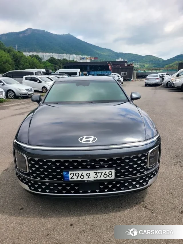 Hyundai Grandeur (GN7) id 3236980 из Кореи 11