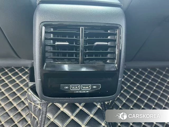 Volkswagen Sagitar id 4392021 из Китая 23