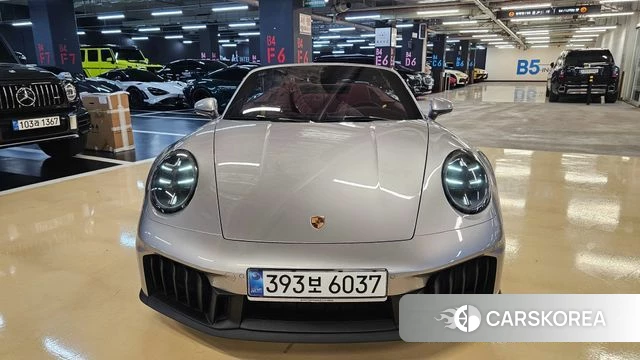 Porsche 911(992) id 4897811 из Кореи 13