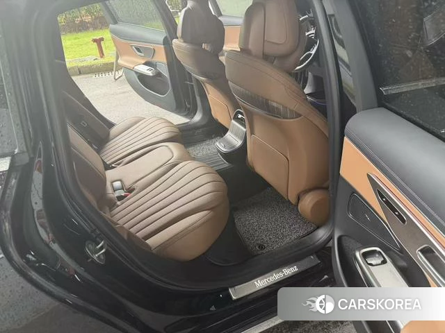 Mercedes-Benz E-class 2024 Черный из Китая, фото 3