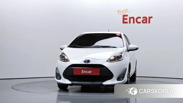 Toyota Prius C id 4491121 из Кореи 13