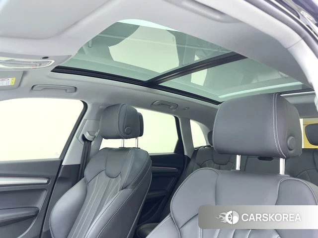 Audi Q5L id 4273375 из Китая 13