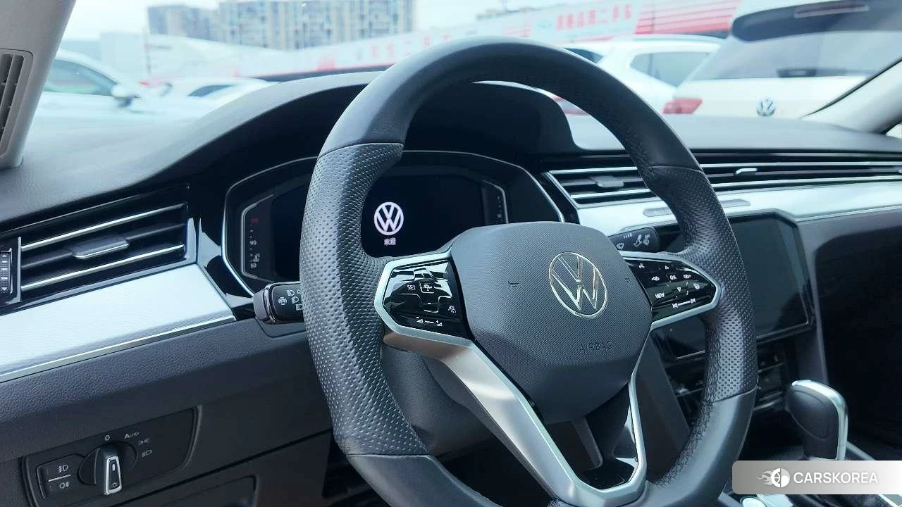 Volkswagen Magotan id 4426785 из Китая 9