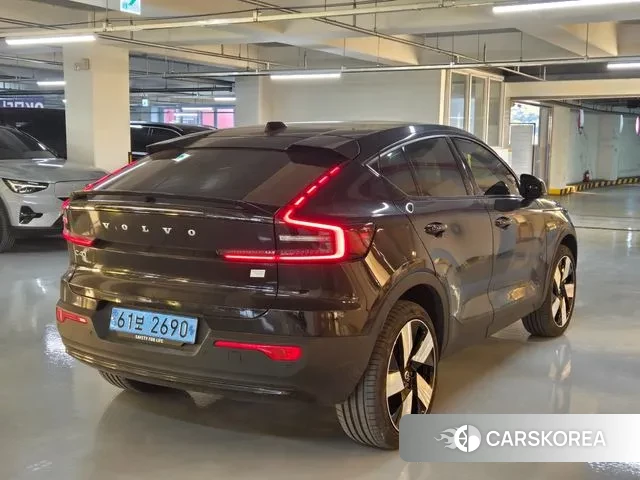 Volvo C40 Richards 2024 Черный из Кореи, фото 3