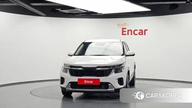 Kia The New Seltos id 4636190 из Кореи 23