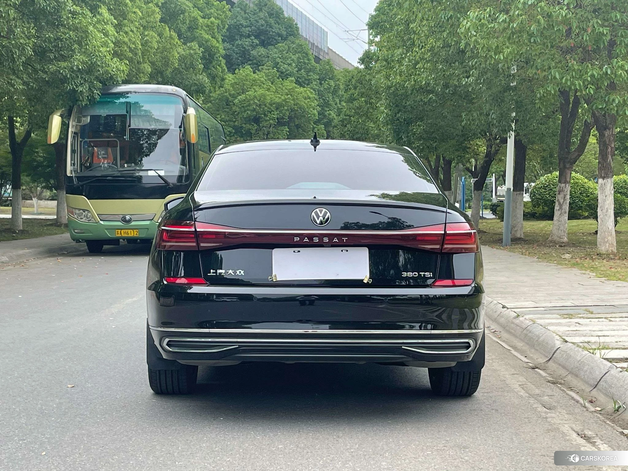 Volkswagen Passat id 4492872 из Китая 13