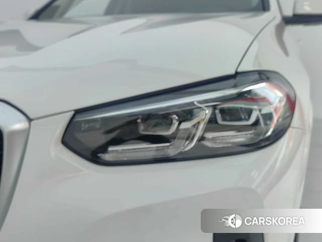 BMW X4 id 4365732 из Китая 9