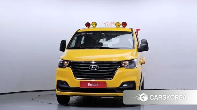 Hyundai The New Grand Starex id 3095453 из Кореи 13