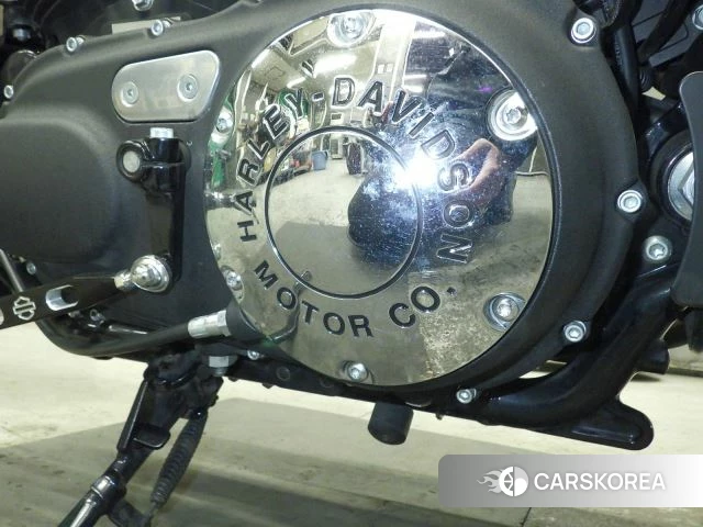 Engine photo
