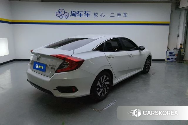 Honda Civic id 3804576 из Китая 10