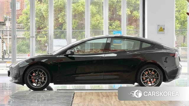 Tesla Model 3 id 4182710 из Китая 17