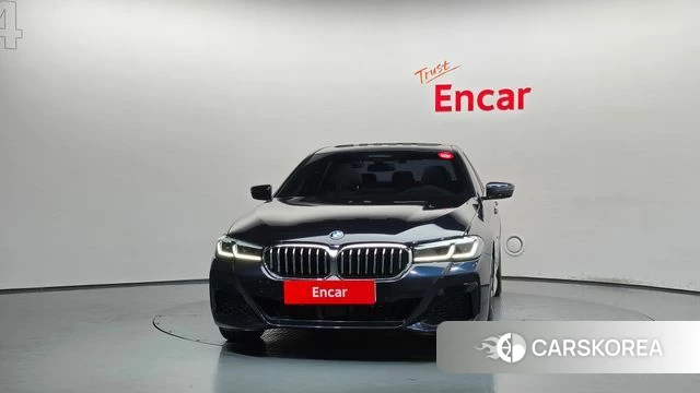 BMW 5 Series (G30) id 4835018 из Кореи 13