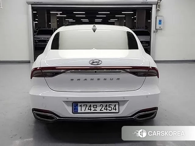 Hyundai The New Grandeur IG id 3469310 из Кореи 13