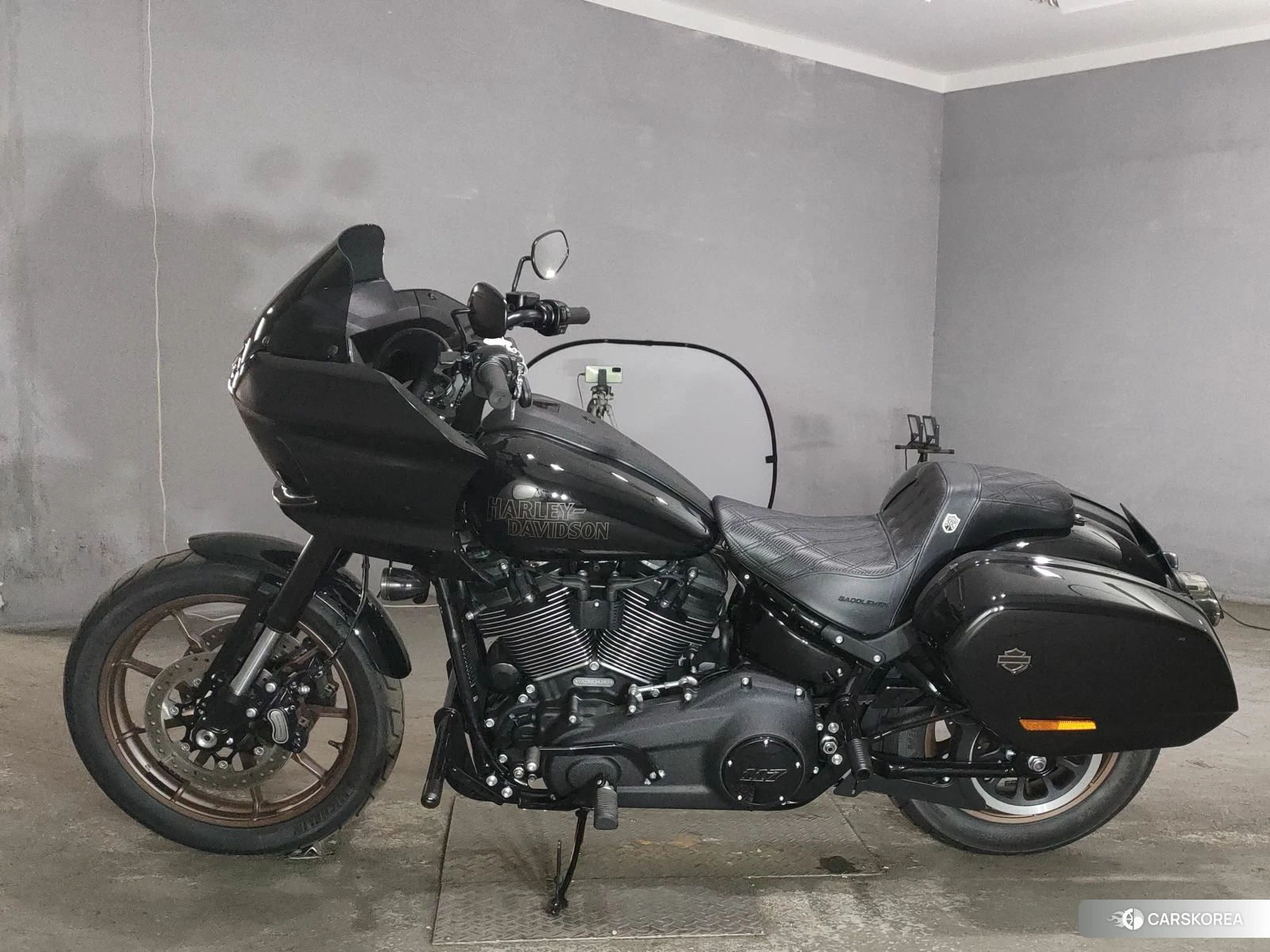 Harley-Davidson Softail Low Rider ST FXLRST1920 2024 из Японии, фото 2