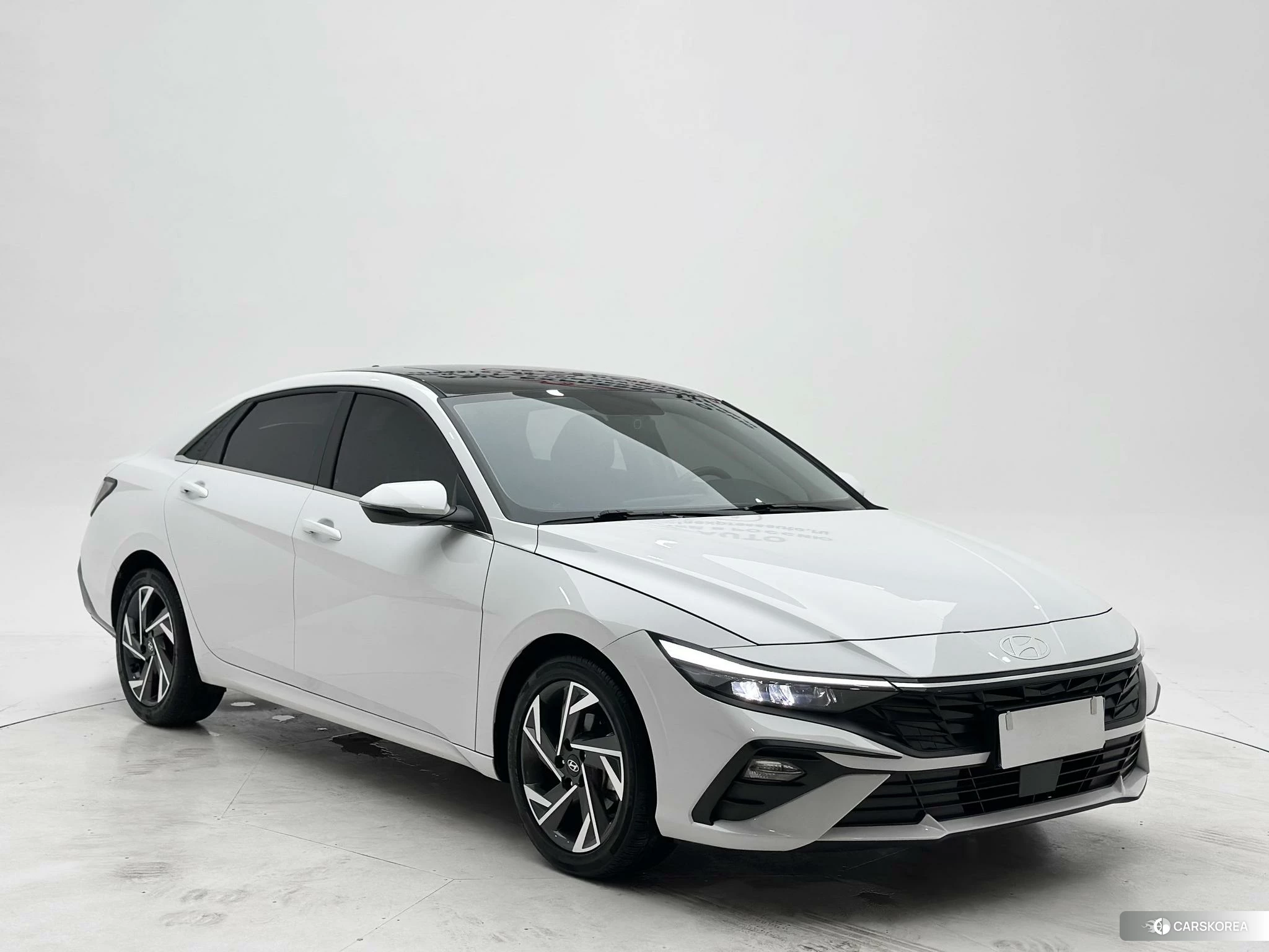 Hyundai Elantra id 4485477 из Китая 17