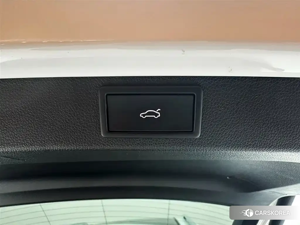 Skoda Krok id 4548177 из Китая 16