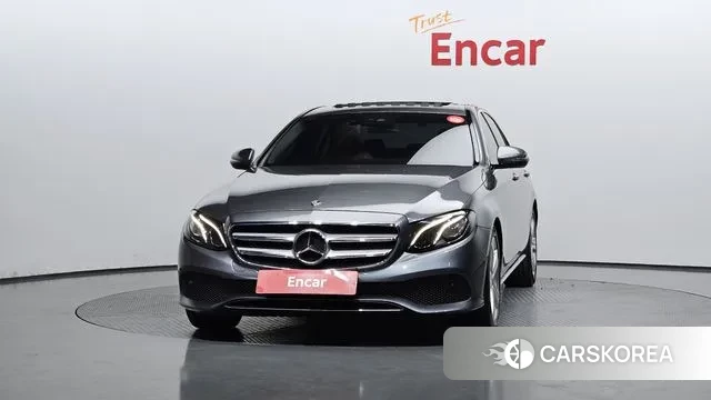 Mercedes-Benz E-Class W213 id 3617352 из Кореи 13