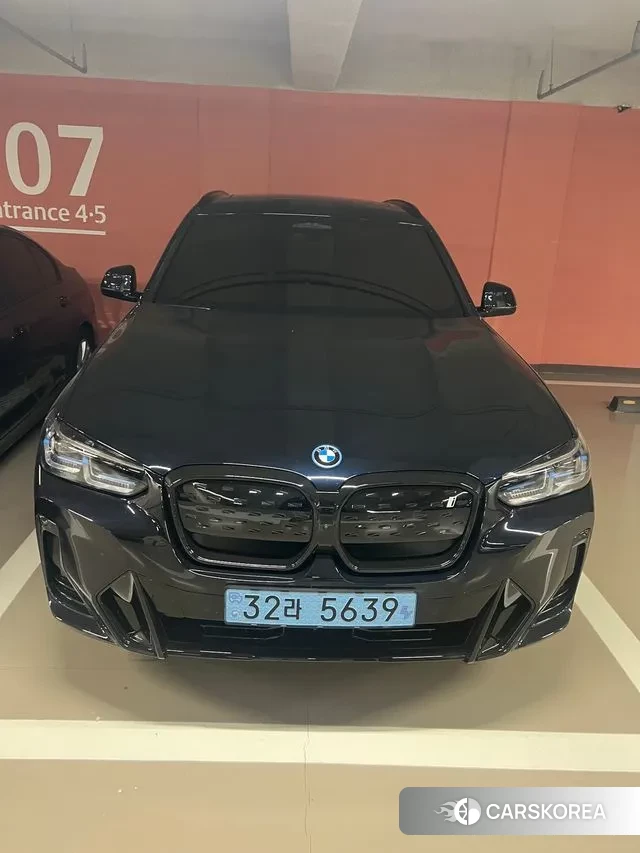 BMW iX3 2025 Черный из Кореи, фото 3