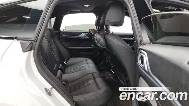 BMW i4 id 2676575 из Кореи 13