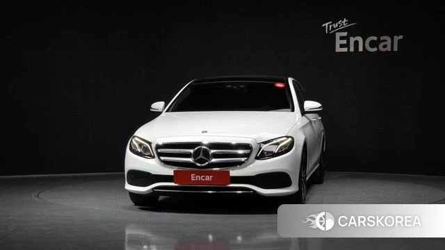Mercedes-Benz E-Class W213 id 4187796 из Кореи 23