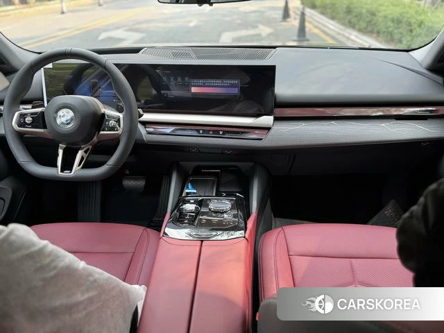 BMW 5 series id 4328484 из Китая 3