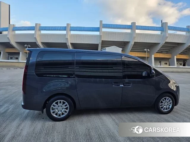 Hyundai Staria id 2989453 из Кореи 10