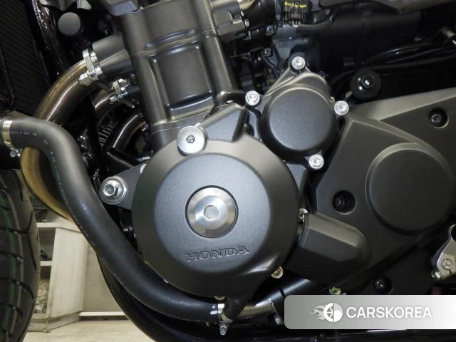Engine photo