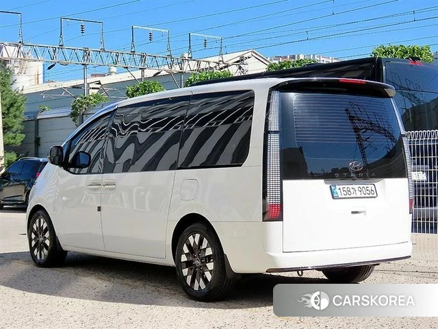 Hyundai Staria id 4942944 из Кореи 13