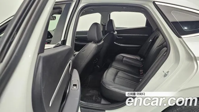 Hyundai Sonata (DN8) id 2684068 из Кореи 13