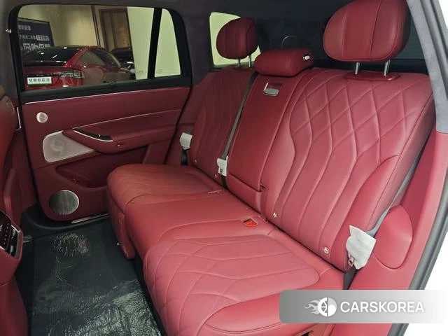 AITO Ask the world M8 id 3920303 из Китая 18